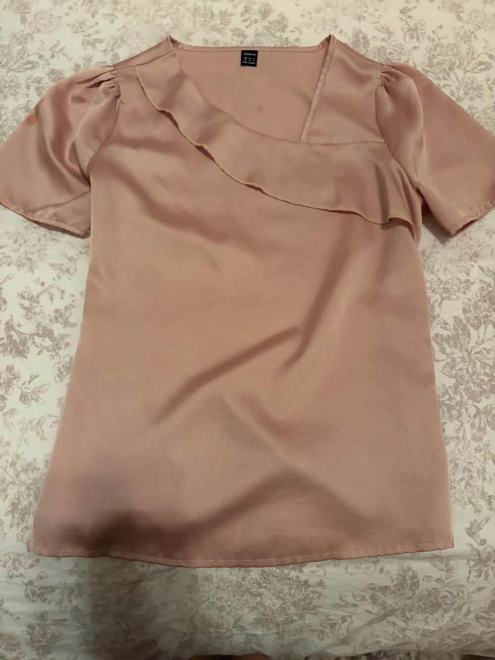 SHEIN Dusty Rose Ruffle Short Sleeve Blouse